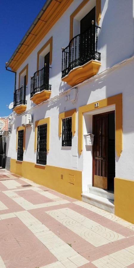 Estacion Norte Y Sur Famorcas Almodóvar del Río Esterno foto
